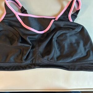 GLAMORISE NO BOUNCE CAMI SPORTS BRA 42D